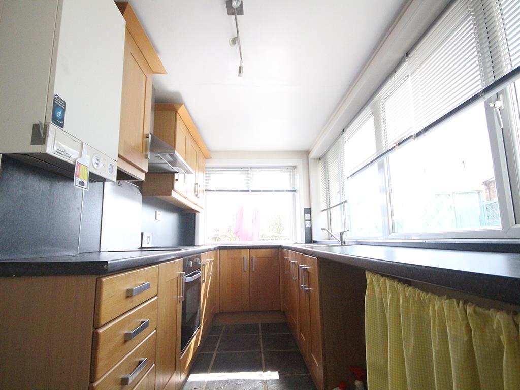 3 bedroom end terrace house Let Agreed in Earby - IMG_2235.jpg